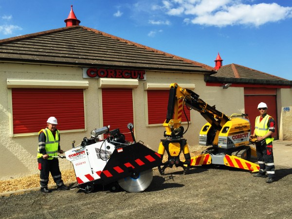 Concrete cutting robotic demolition equipment